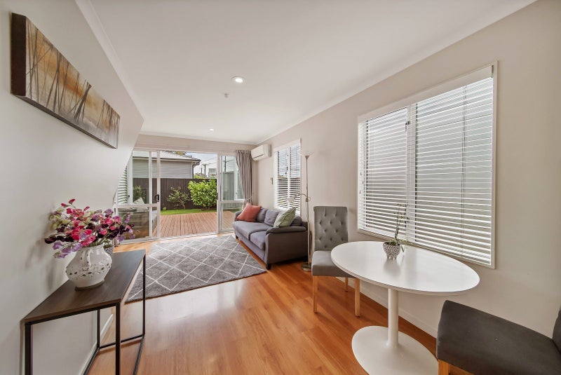 135 Waltham Road, Sydenham, Christchurch - Carousel 2