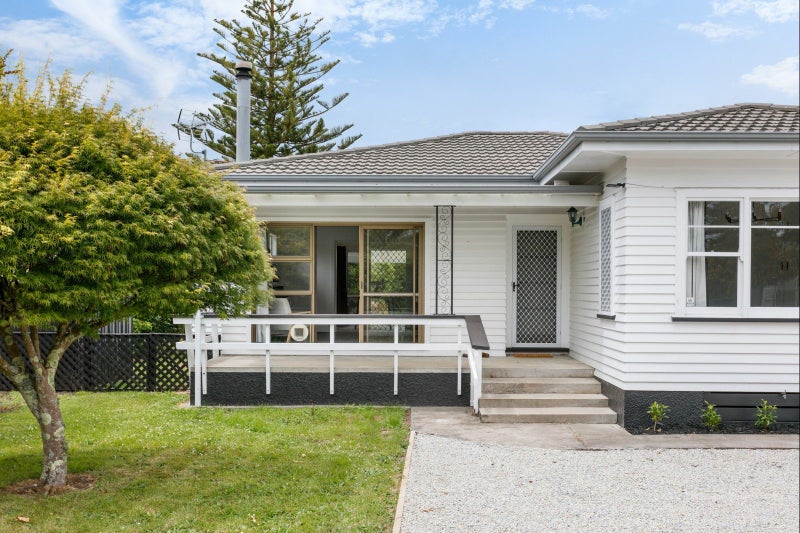 1 Steed Avenue, Te Hapara, Gisborne - Carousel 2