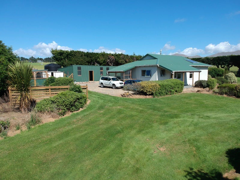 1331 Livingstone-Duntroon Road, Livingstone, Oamaru - Carousel 1