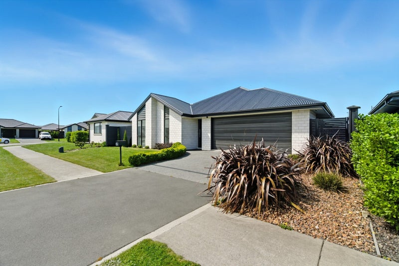 5 Kennington Drive, Rolleston, Rolleston - Carousel 1