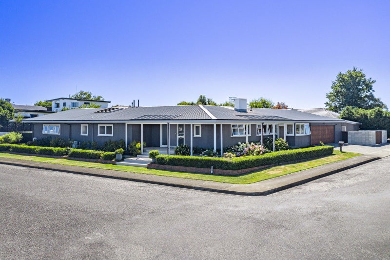 15 Goodger Street, Waipukurau, Waipukurau - Carousel 1