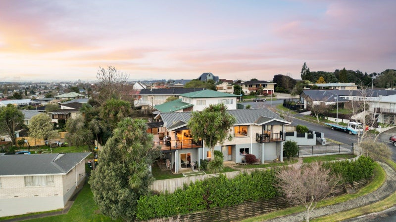 6 Glendale Drive, Dinsdale, Hamilton - Carousel 28