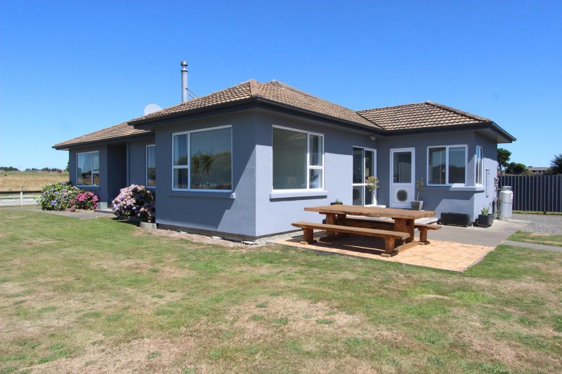 86 Enniskillen Street, Clifton, Invercargill - Carousel 1