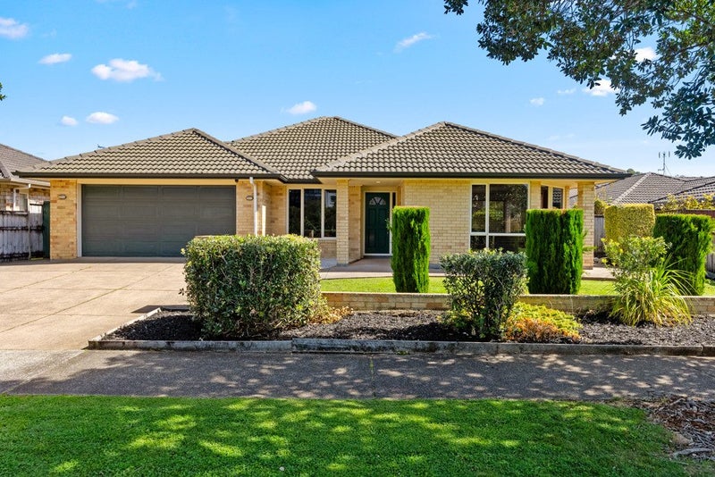 15 Kelvin Hart Drive, East Tamaki, Auckland - Carousel 1