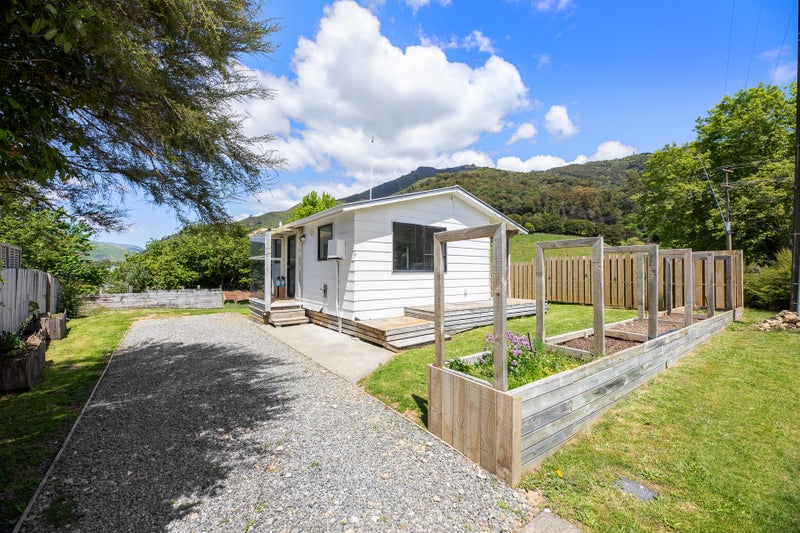 1A Outram Street, Havelock - Carousel 2