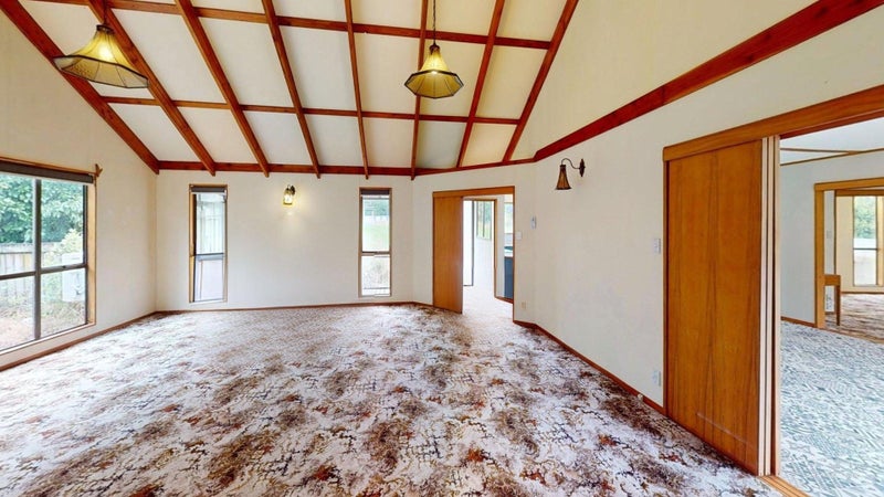 105 Clifton Terrace, Fitzherbert, Palmerston North - Carousel 2