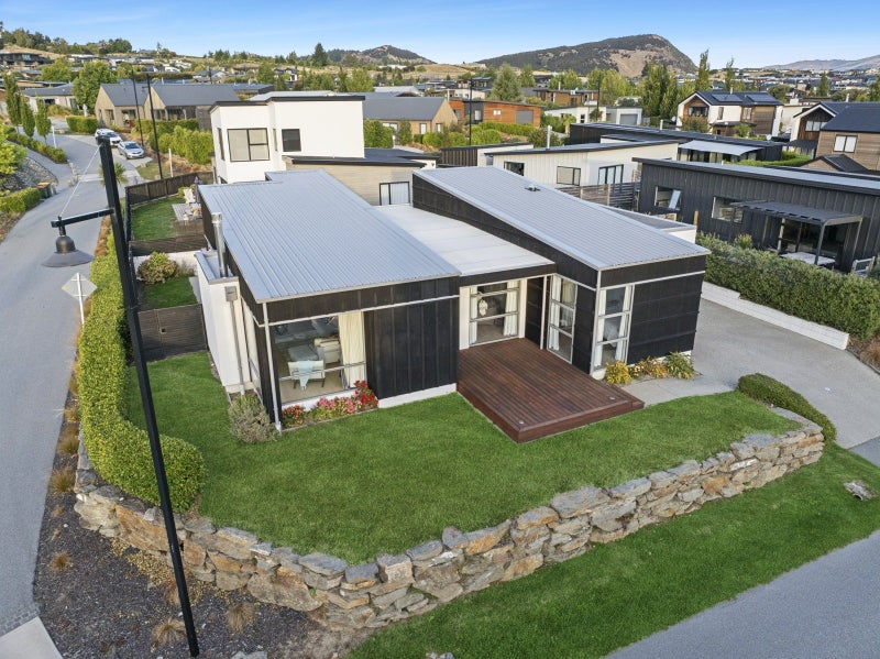 8 Kapuka Lane, Wanaka, Wanaka - Carousel 16