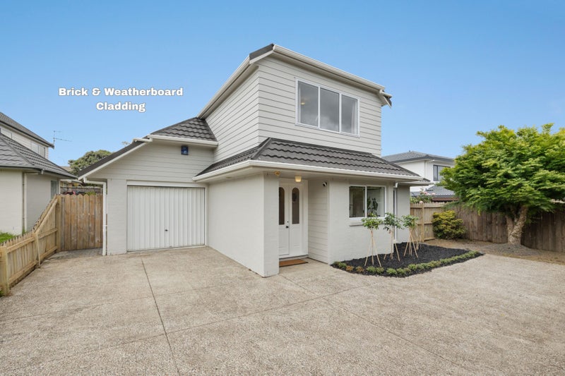 2/26 Headcorn Place, Botany Downs, Auckland - Carousel 1