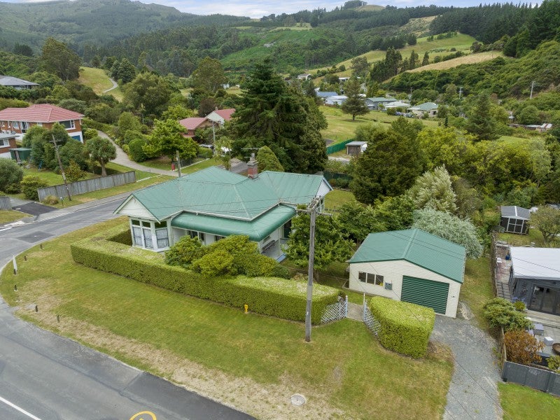 20 Mill Street, Sawyers Bay, Port Chalmers - Carousel 1