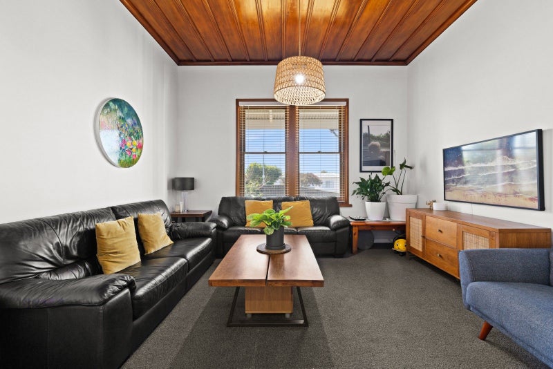 92 Auckland Road, Greenmeadows, Napier - Carousel 2