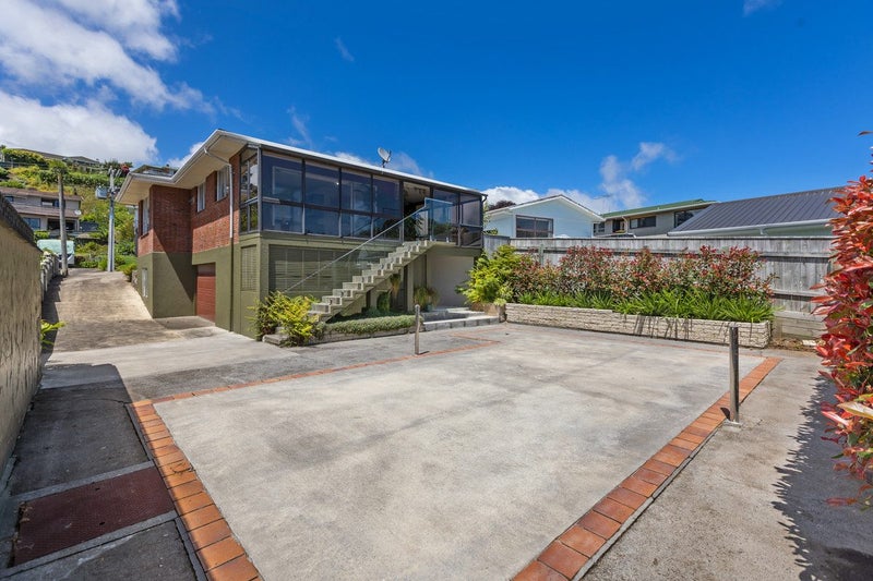 16 Annandale Street, Lynmouth, New Plymouth - Carousel 25