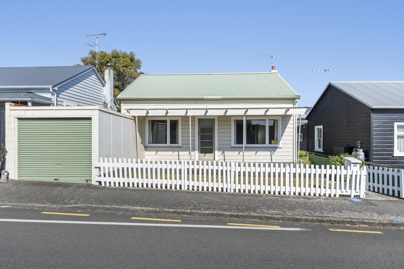 58 Morley Street, New Plymouth, New Plymouth - Carousel 1
