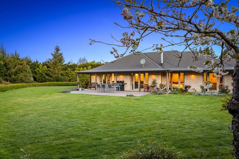 16 Pinewood Close, Swannanoa, Kaiapoi - Carousel 2