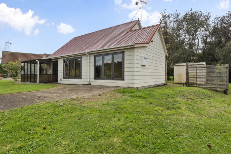 13 Kingfisher Way, Te Kowhai, Hamilton - Carousel 2