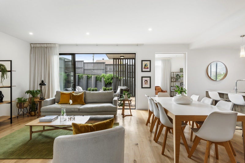 13 Inglewood Street, Wai o Taiki Bay, Auckland - Carousel 2