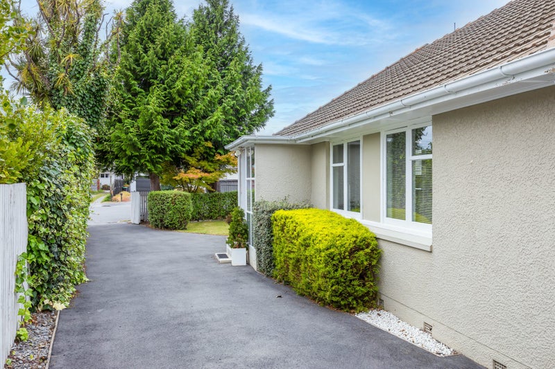 8 Nyton Place, Bryndwr, Christchurch - Carousel 15