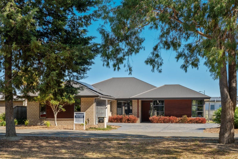 166 Taylor Pass Road, Witherlea, Blenheim - Carousel 1
