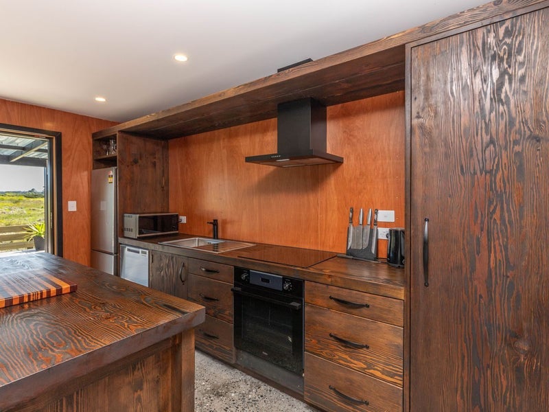 445 Main Road, Kaiata, Greymouth - Carousel 2