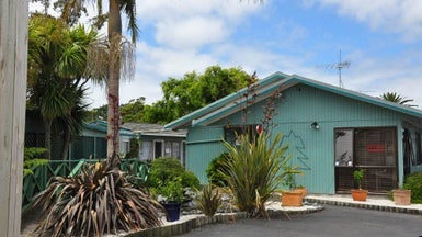 64 La Trobe Street, Pakuranga Heights, Auckland - Carousel 1