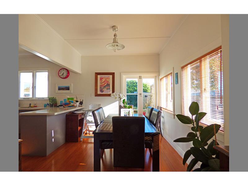 30 Kitchener Road, Sandringham, Auckland - Carousel 2