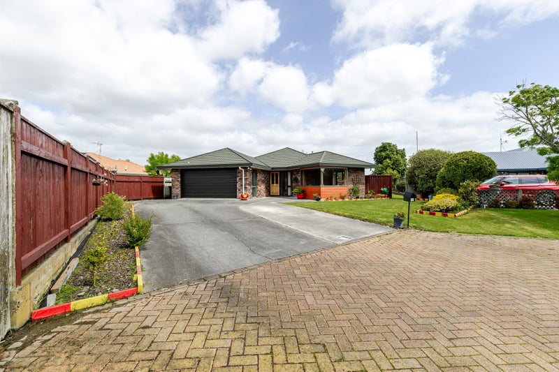 11 Clearview Drive, Milson, Palmerston North - Carousel 29