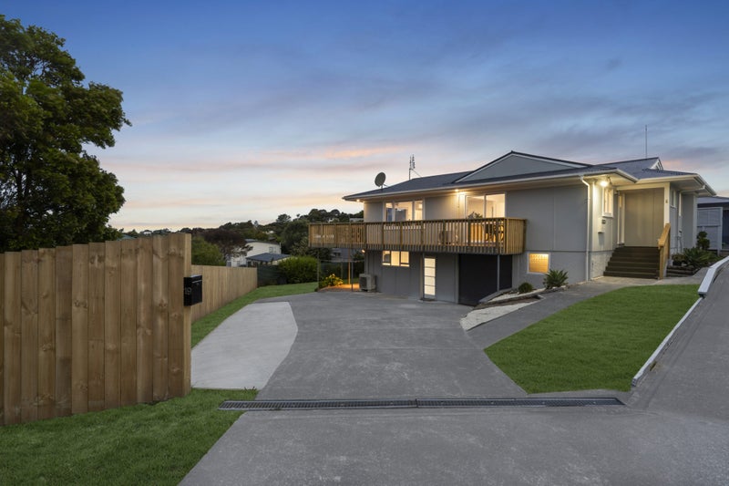 19 Virginia Circus, Snells Beach, Snells Beach - Carousel 1