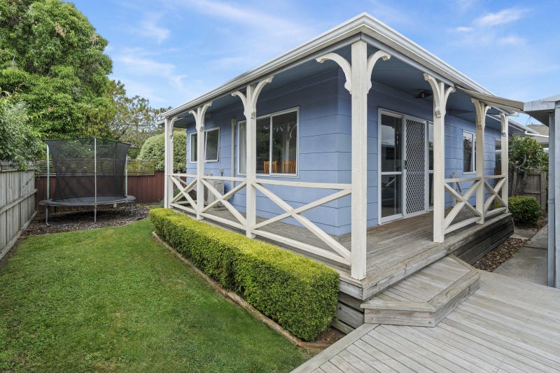 2/62 PARKERS Road, Tahunanui, Nelson - Carousel 1