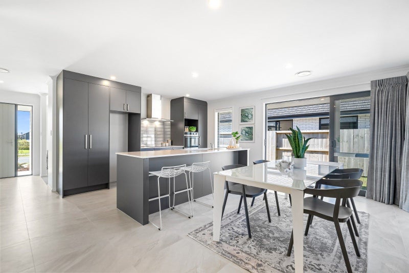 77 Kaurinui Crescent, One Tree Point, Whangārei - Carousel 2