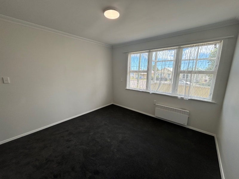 130 Cambridge Street, Levin, Levin - Carousel 2