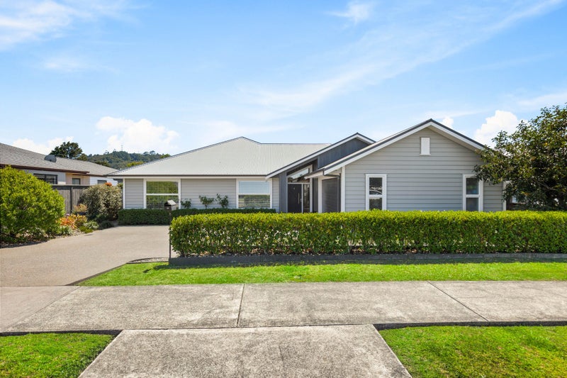 14 Korako Drive, Kumeu - Carousel 2