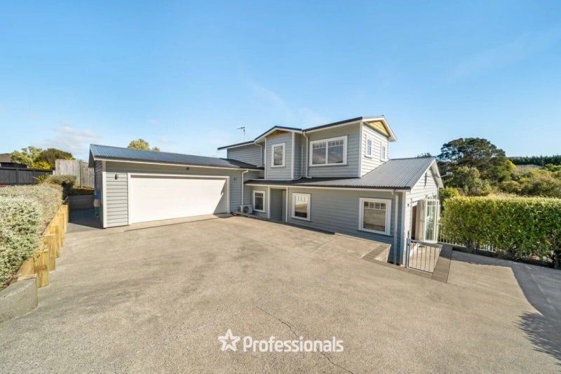 14 Ronald Scott Grove, Riverstone Terraces, Upper Hutt, Wellington - Carousel 2