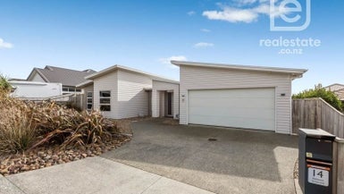 14 Reliance Crescent, Beachlands, Auckland - Carousel 1