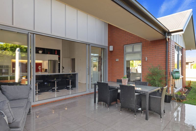 24 Globe Bay Drive, Templeton, Christchurch - Carousel 1
