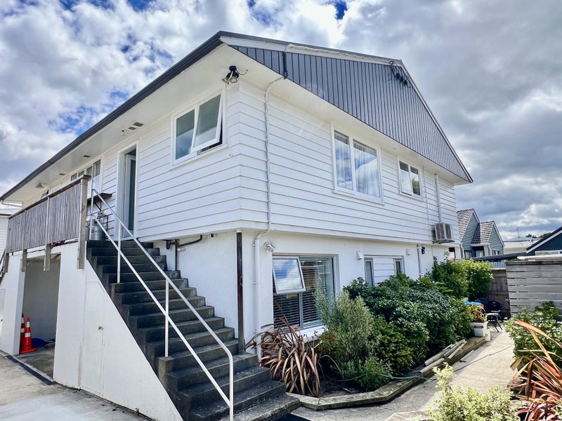 797 Fergusson Drive, Elderslea, Upper Hutt - Carousel 1