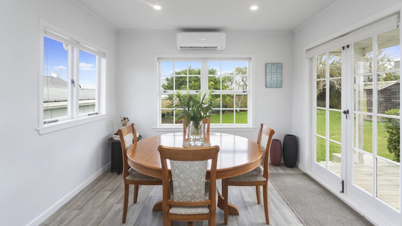 35 Elstree Avenue, Glen Innes, Auckland - Carousel 1