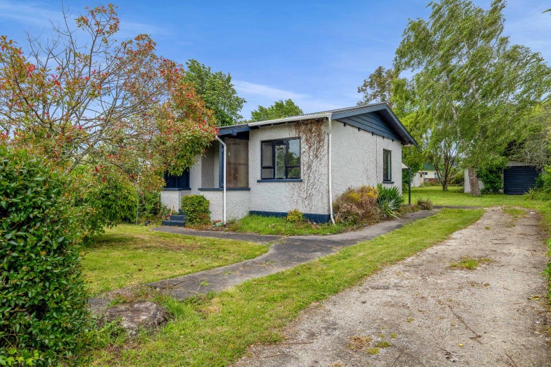 49 High Street, Eltham, Eltham - Carousel 2