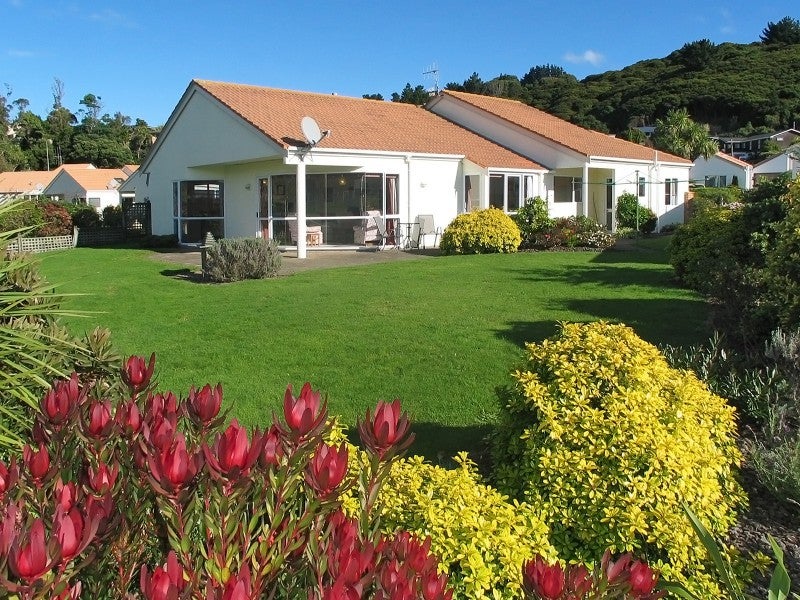 7 Lakeside Villas, Whitby, Porirua - Carousel 18