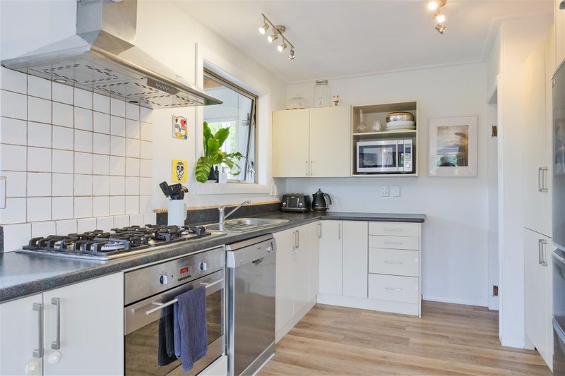 11 Upland Street, Helensburgh, Dunedin - Carousel 2