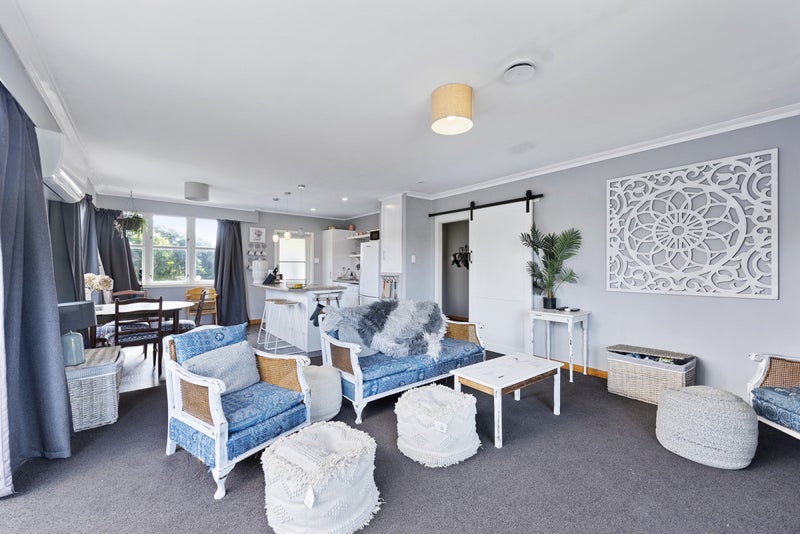 107 Main Road, Tirau - Carousel 2