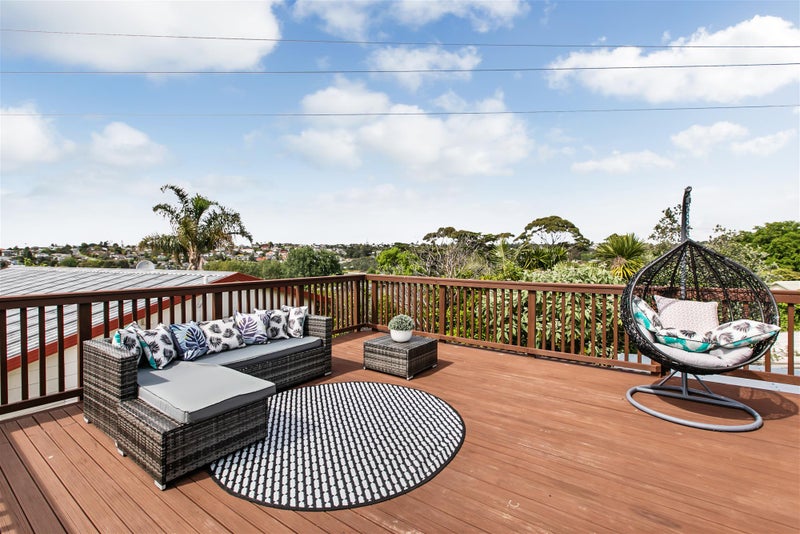 1/20 Edgeworth Road, Glenfield, Auckland - Carousel 1