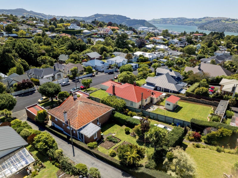 27 Rosebery Street, Belleknowes, Dunedin - Carousel 30