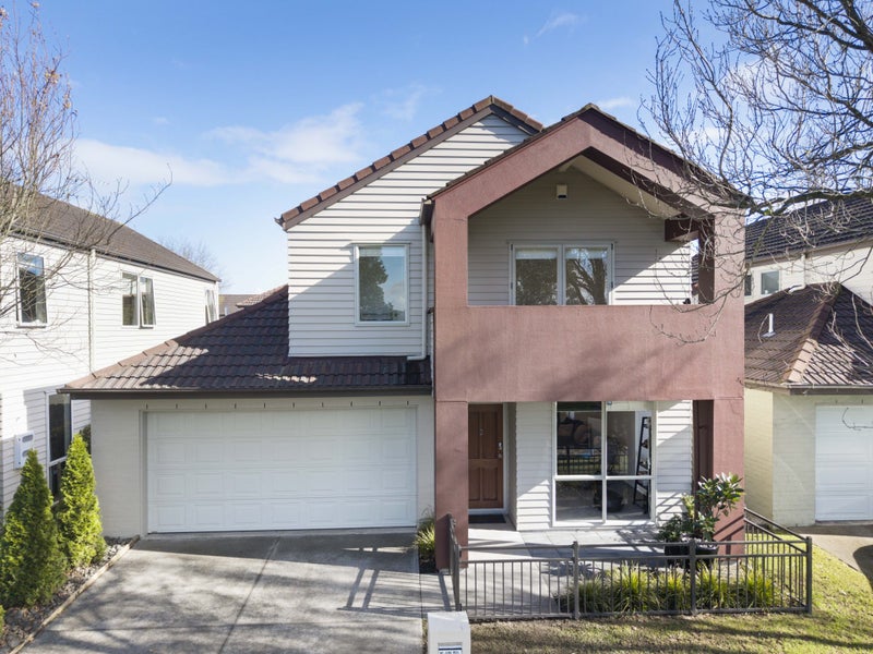 18 Bruce Pulman Drive, Takanini, Auckland - Carousel 1