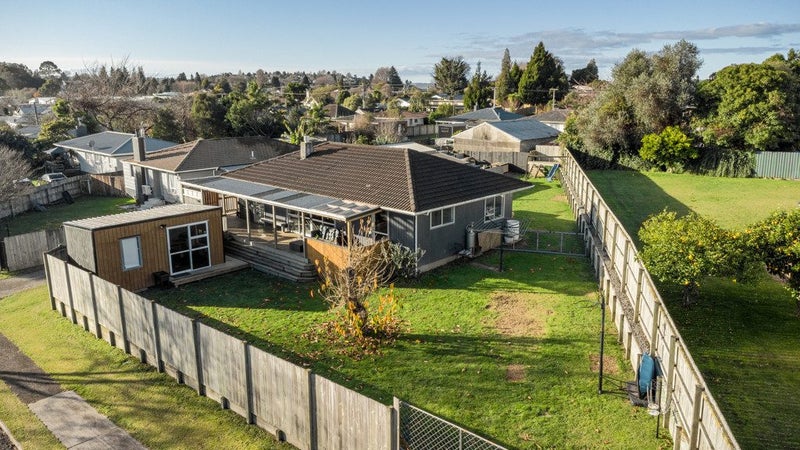 3 Rinaha Place, Koutu, Rotorua - Carousel 1