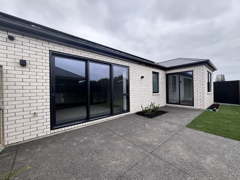 17 Hunia Place, Yaldhurst, Christchurch - Carousel 2