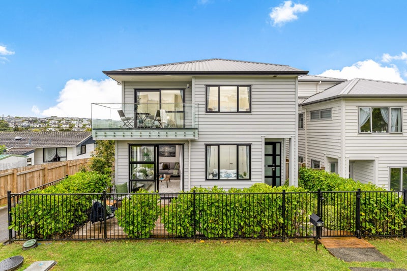 11D Manuwai Road, Torbay, Auckland - Carousel 1