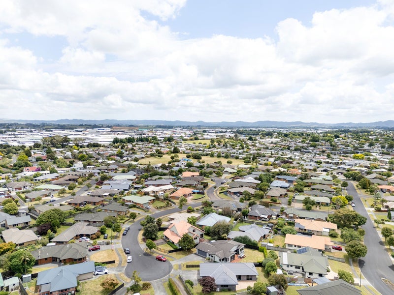 13 Mangakoea Place, Saint Andrews, Hamilton, Waikato - Carousel 24