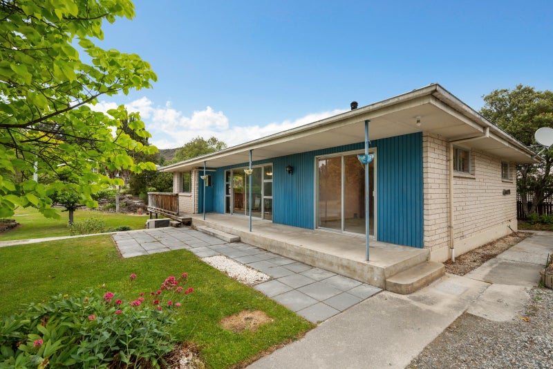 12 Glencarron Street, Alexandra - Carousel 1