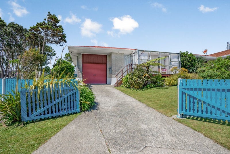 68A Gurney Road, Kelson, Lower Hutt - Carousel 1