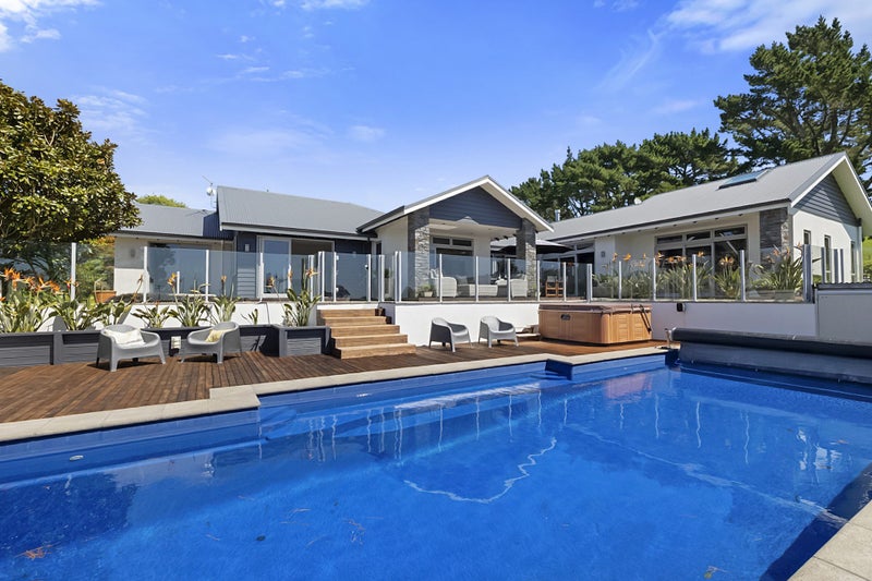 83 Clearview Road, Lepperton, New Plymouth - Carousel 1