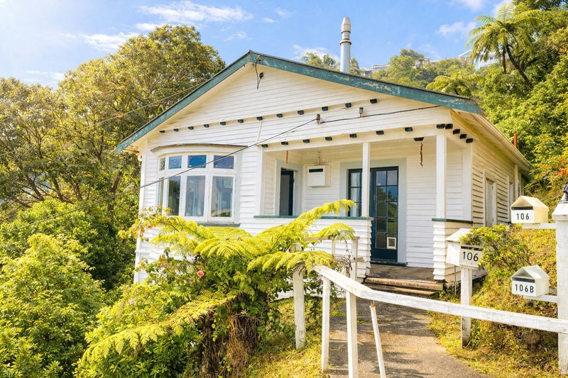 108 Mortimer Terrace, Brooklyn, Wellington - Carousel 1